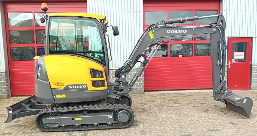 Verhuur machines Volvo ECR35D